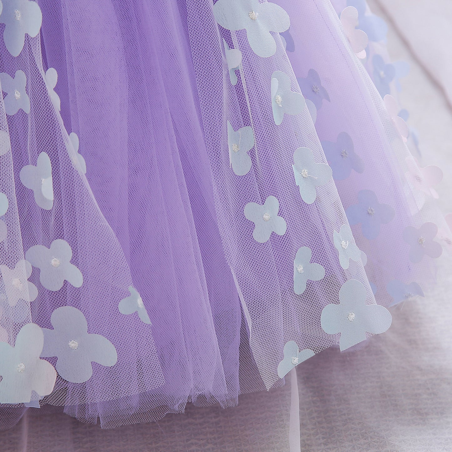 Vestido Lila, Flores, bosque encantado