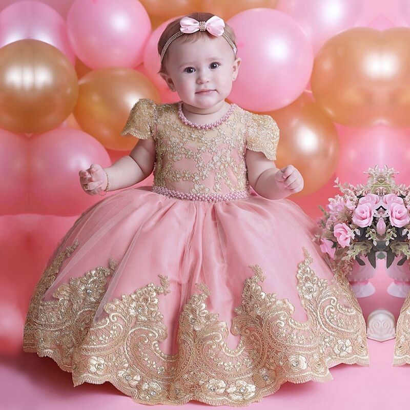 Vestido Rosa con Dorado Elegante