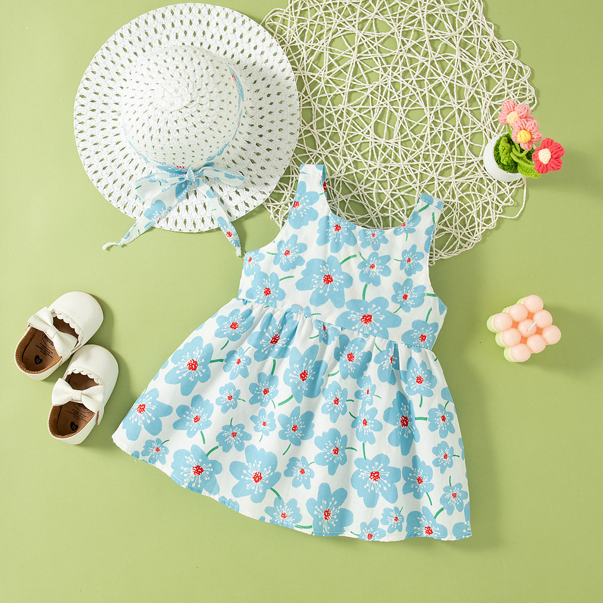 Vestido más sombrerito, celeste, flores💙👒1209