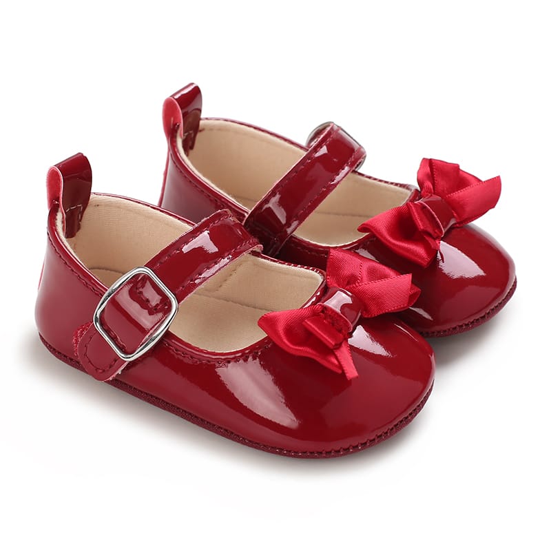 Zapato, calzado bordo, moño rojo, charolado❤️1316