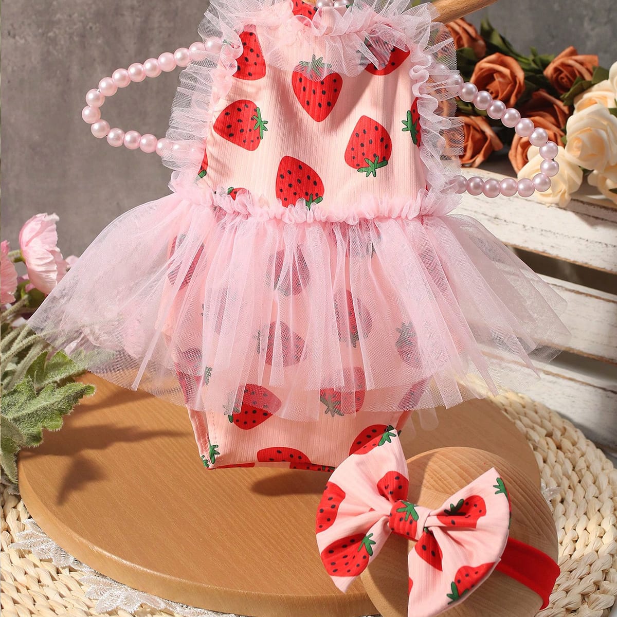 Conjunto Body más vincha frutillita🍓