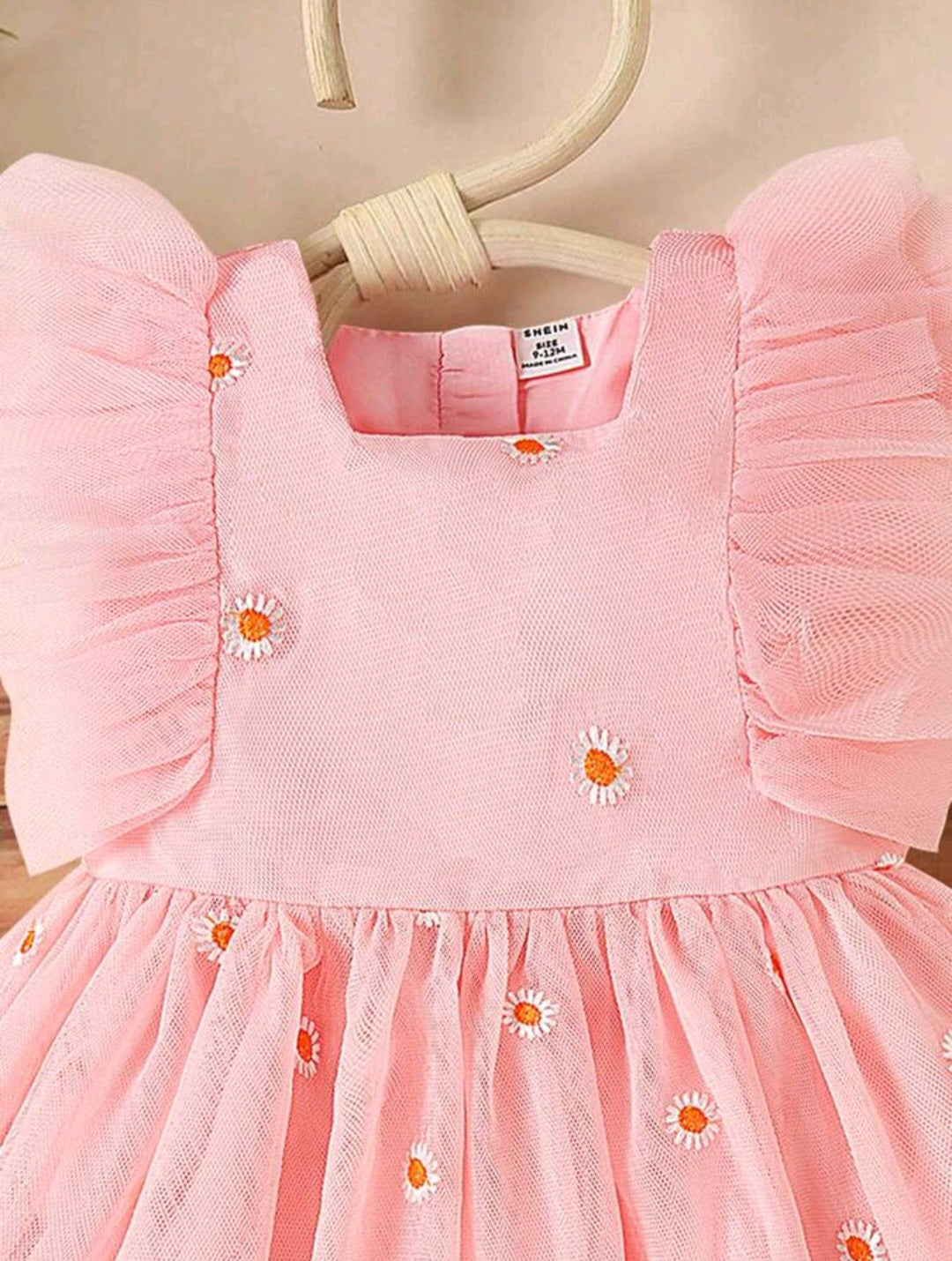Vestido Rosa con margaritas, sesión precumple, cumpleaños