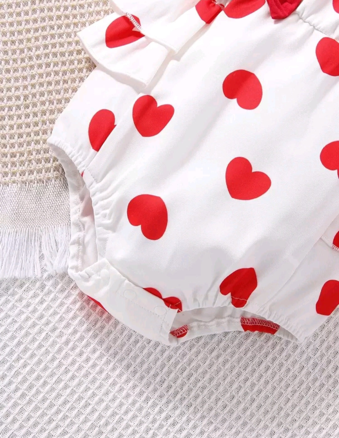 Body blanco con corazones, San Valentin, enamorados, rojo