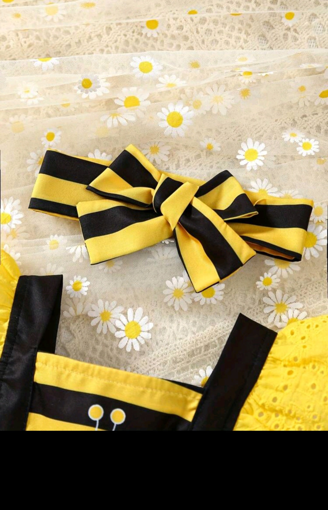 Conjunto vestibody más vincha, abejita🐝1034