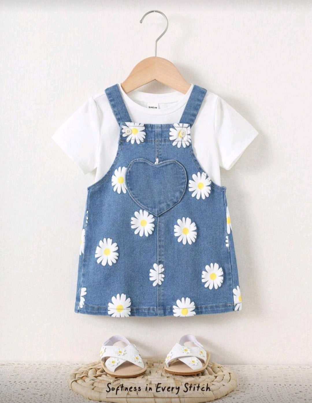 Jardinera, jeans margaritas🌸🌼 1305