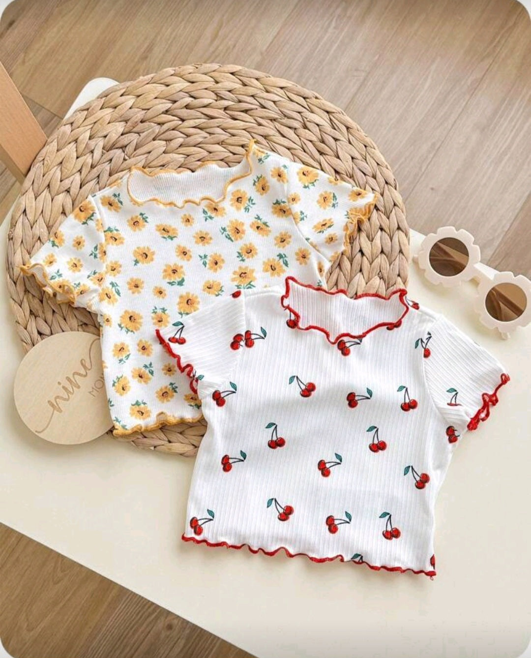 Remerita la unidad , cerezas, margaritas🌼🍒1329
