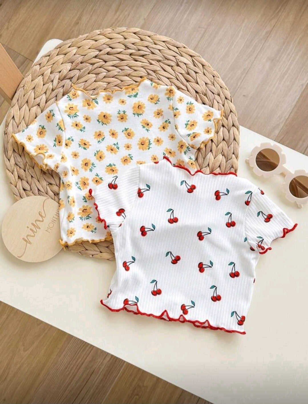 Remerita la unidad , cerezas, margaritas🌼🍒1329