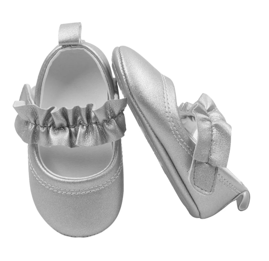 Zapatito Plateado 0 hasta 18meses🦋 1411
