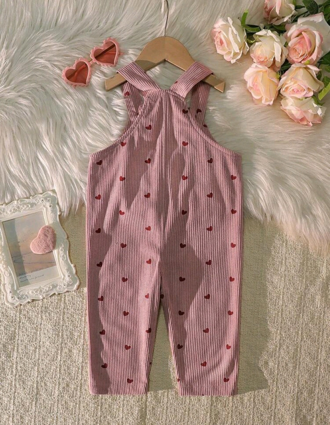 Jardinera 1pieza corderoi rosa con corazones❤️inv 2633