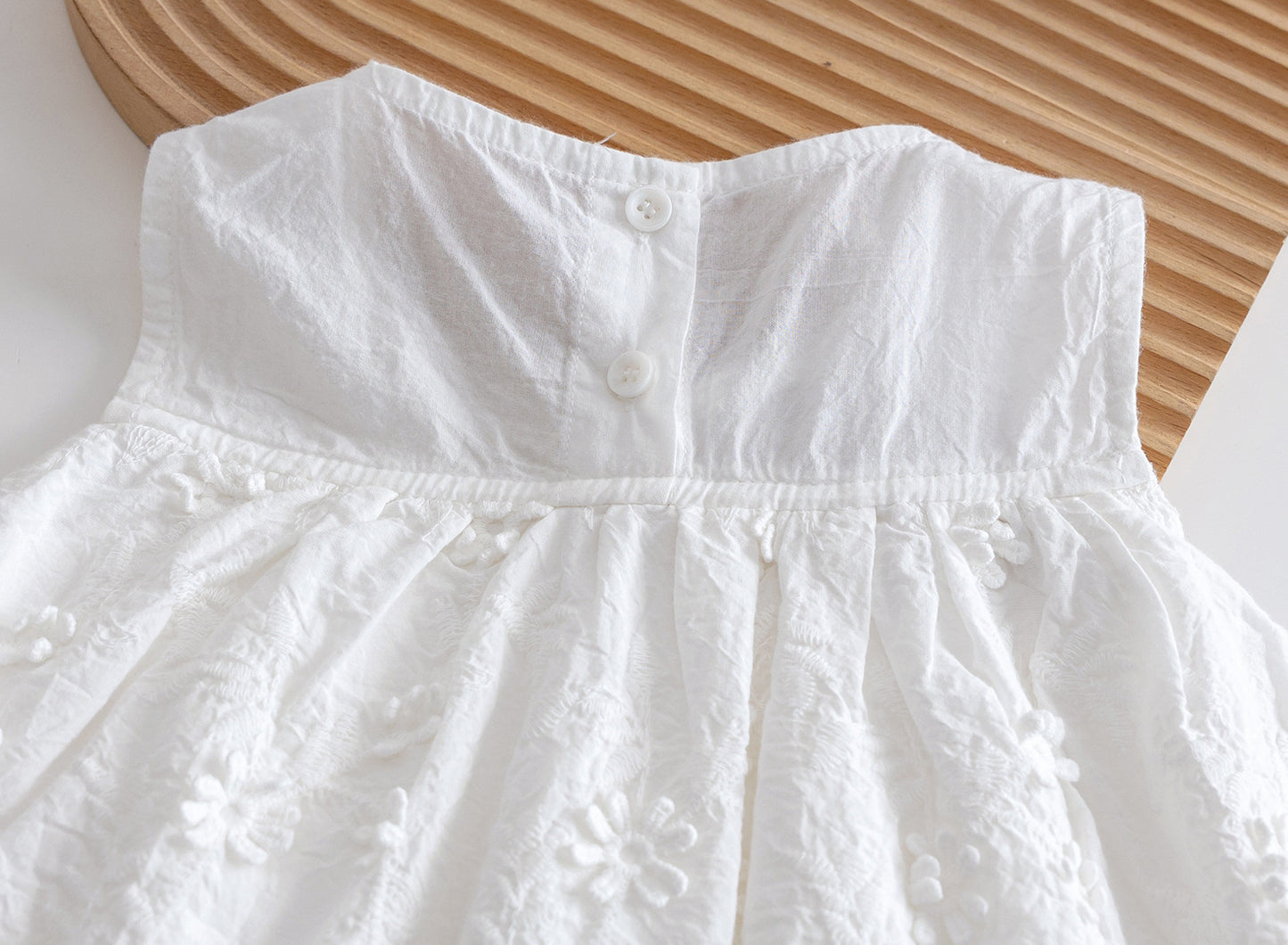 Conjunto blusa blanca más pantalón celeste 2066