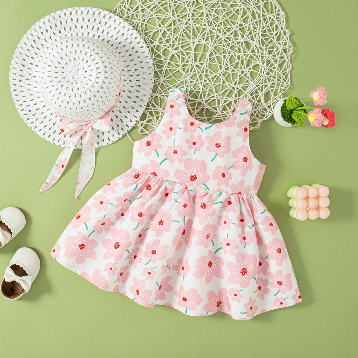 Vestido más sombrerito, rosa, flores🌸👒 1208