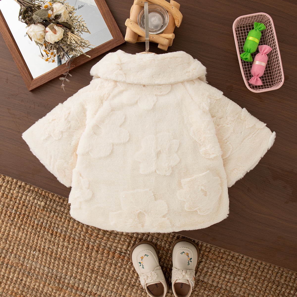 Suéter, Bolerito beige con flores, abrigo, con felpa, inv 2621