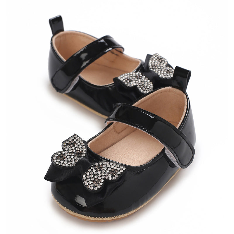 Calzado, zapatito negro charolado, mariposas 2106