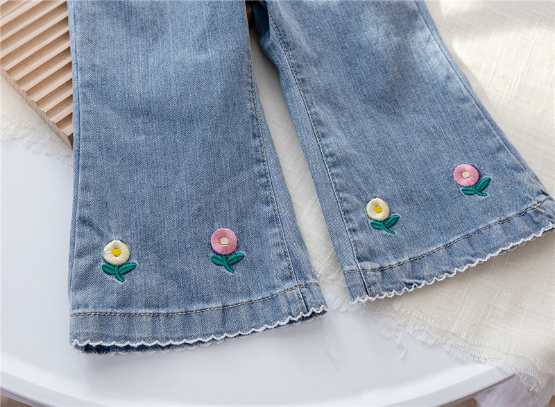 Jeans, pantalón, vaquero con florecitas 2082