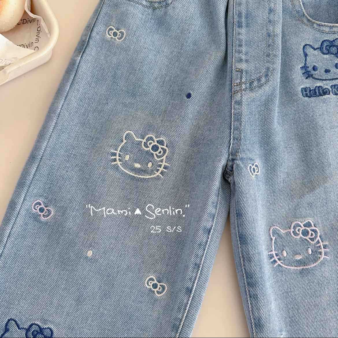 Jeans, pantalón, vaquero, diseño hello kitty 2079