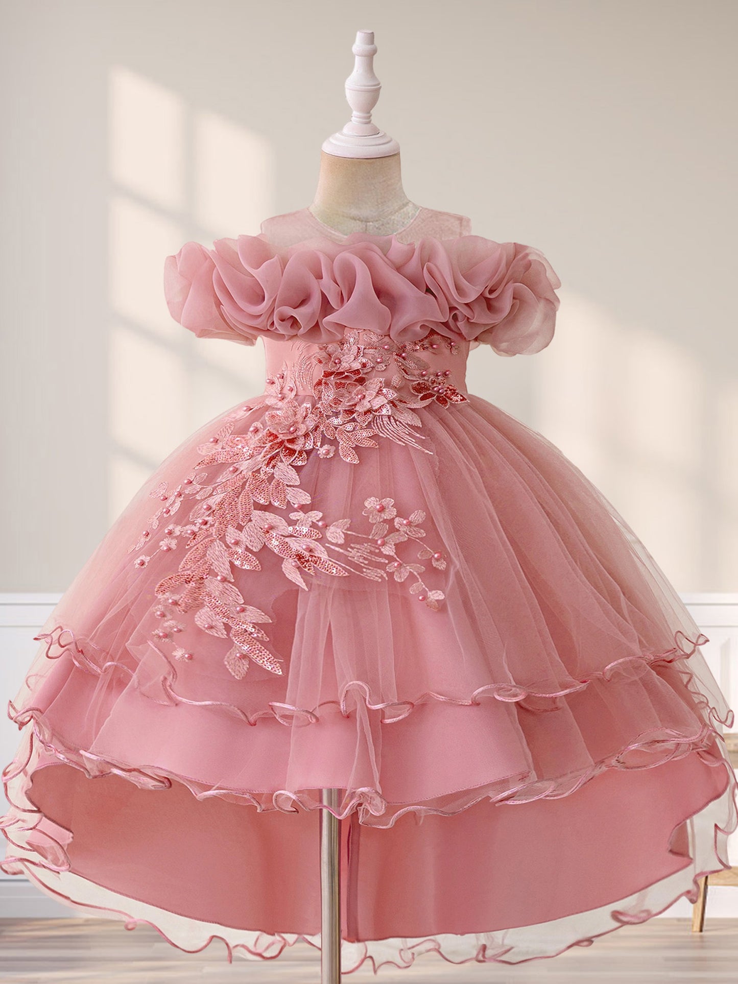 Vestido Rosa Vieja manga princesa con cola y bordados👑2032
