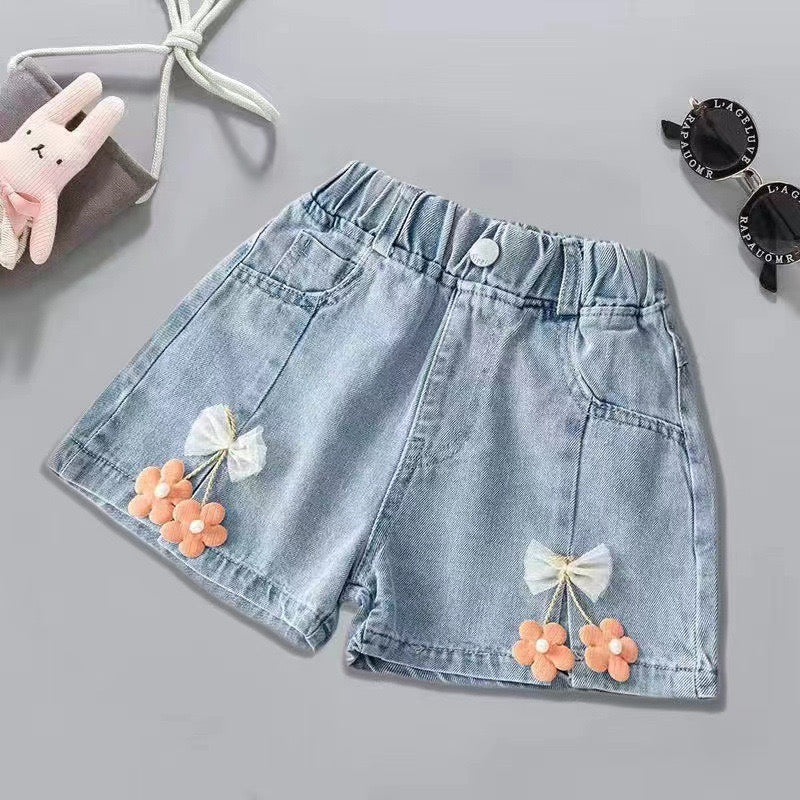 Short de jeans con detalles de flores, moño 🎀🌸 3697