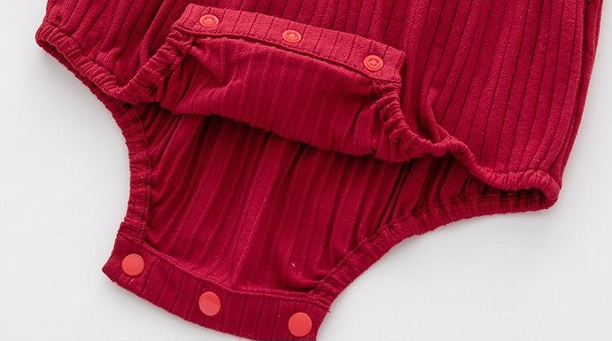 Body rojo con moño beige 🎀✨ 3361