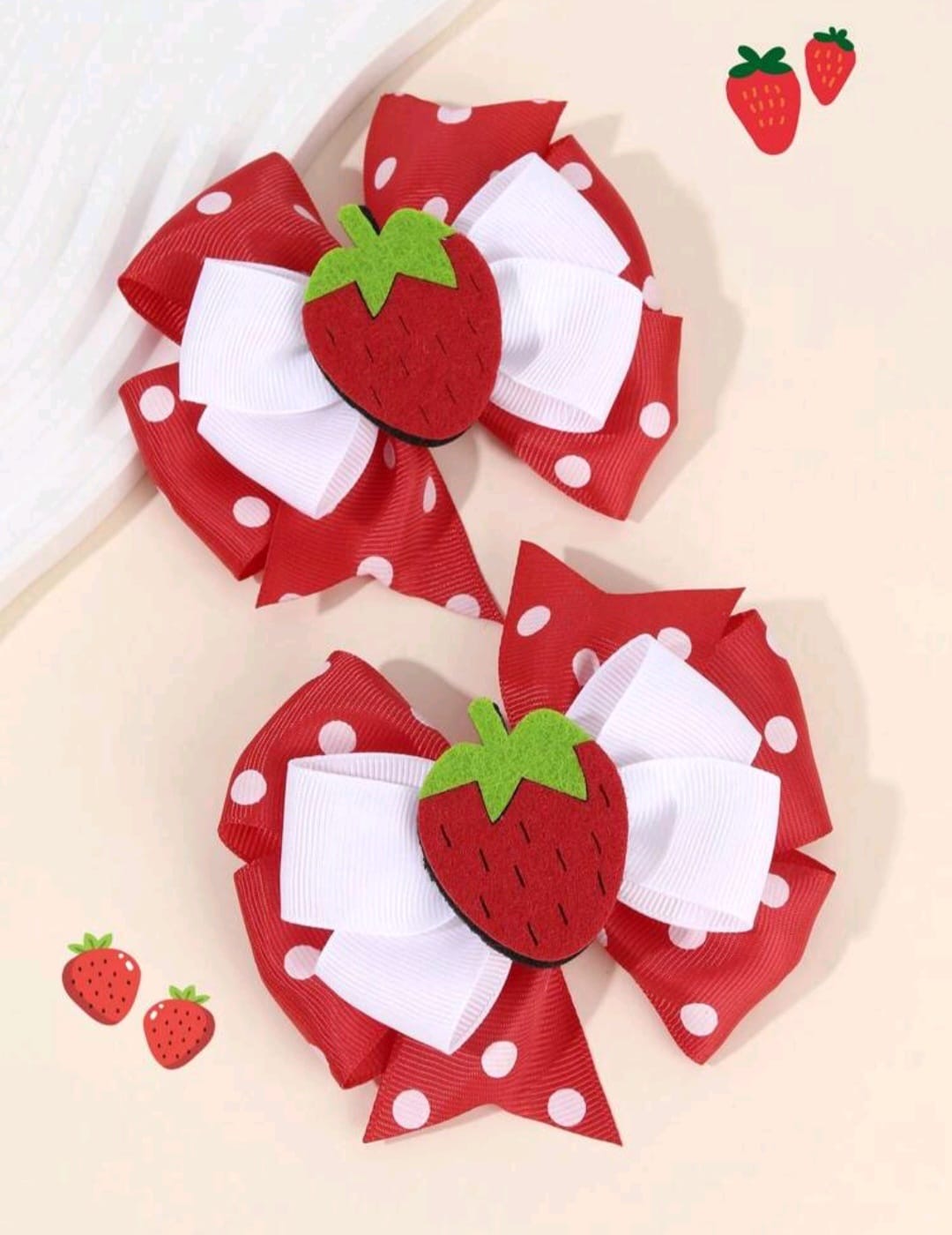 Hebilla, hebillita, frutilla, frutillita, moño, moñito 🍓❤️ 3435