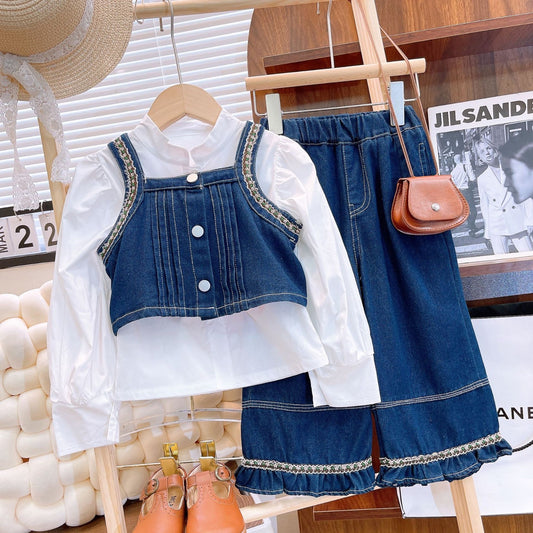 Conjunto 3 piezas, camisa blanca más chaleco y pantalón de jeans💙2647