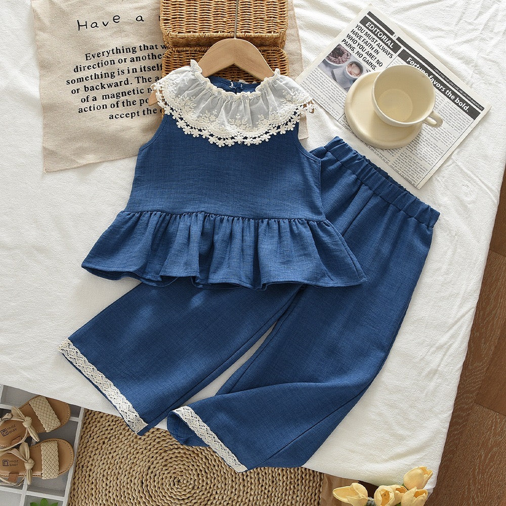 Conjunto blusa más pantalón de lino azul, con detalles bordados 💙 3637