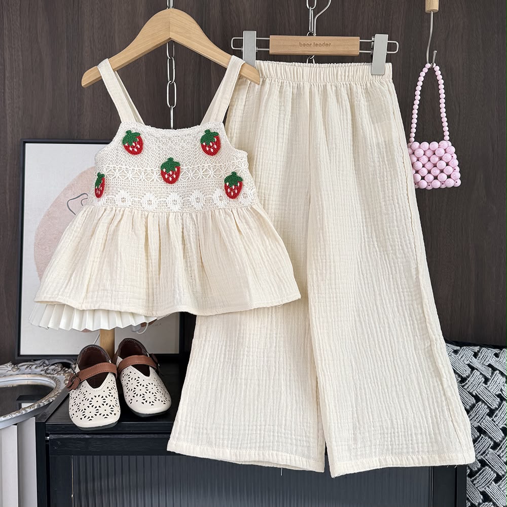 Conjunto beige de lino con frutillas, frutillita 🍓 3654