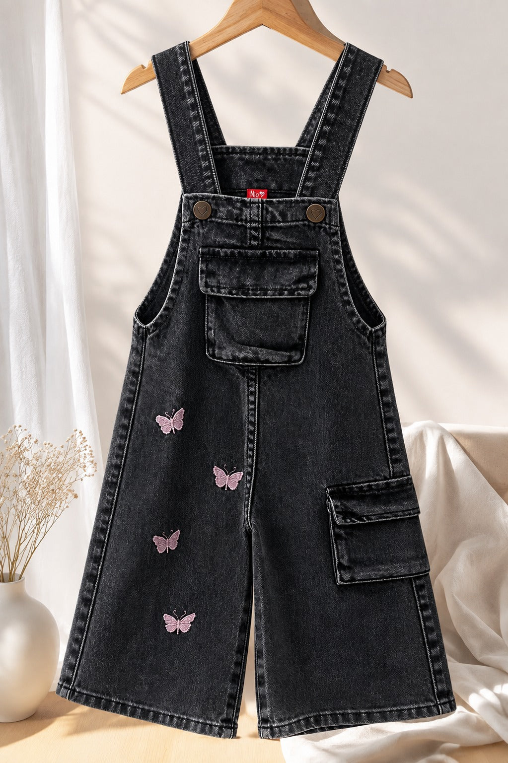 Jardinera de jeans negra, mariposas 🦋✨ 3555
