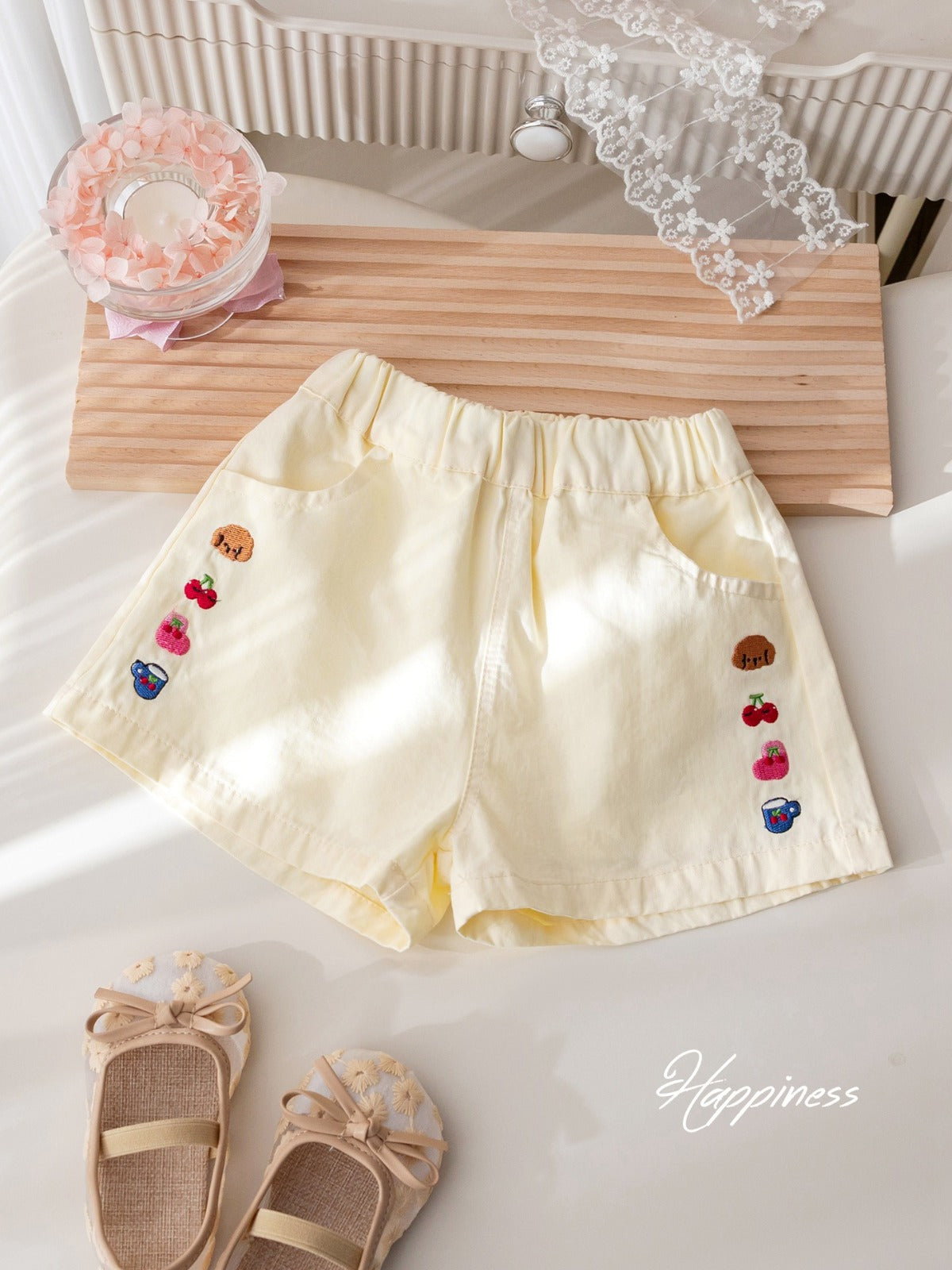 Short blanco con detalle en los costados🤍🌟1567