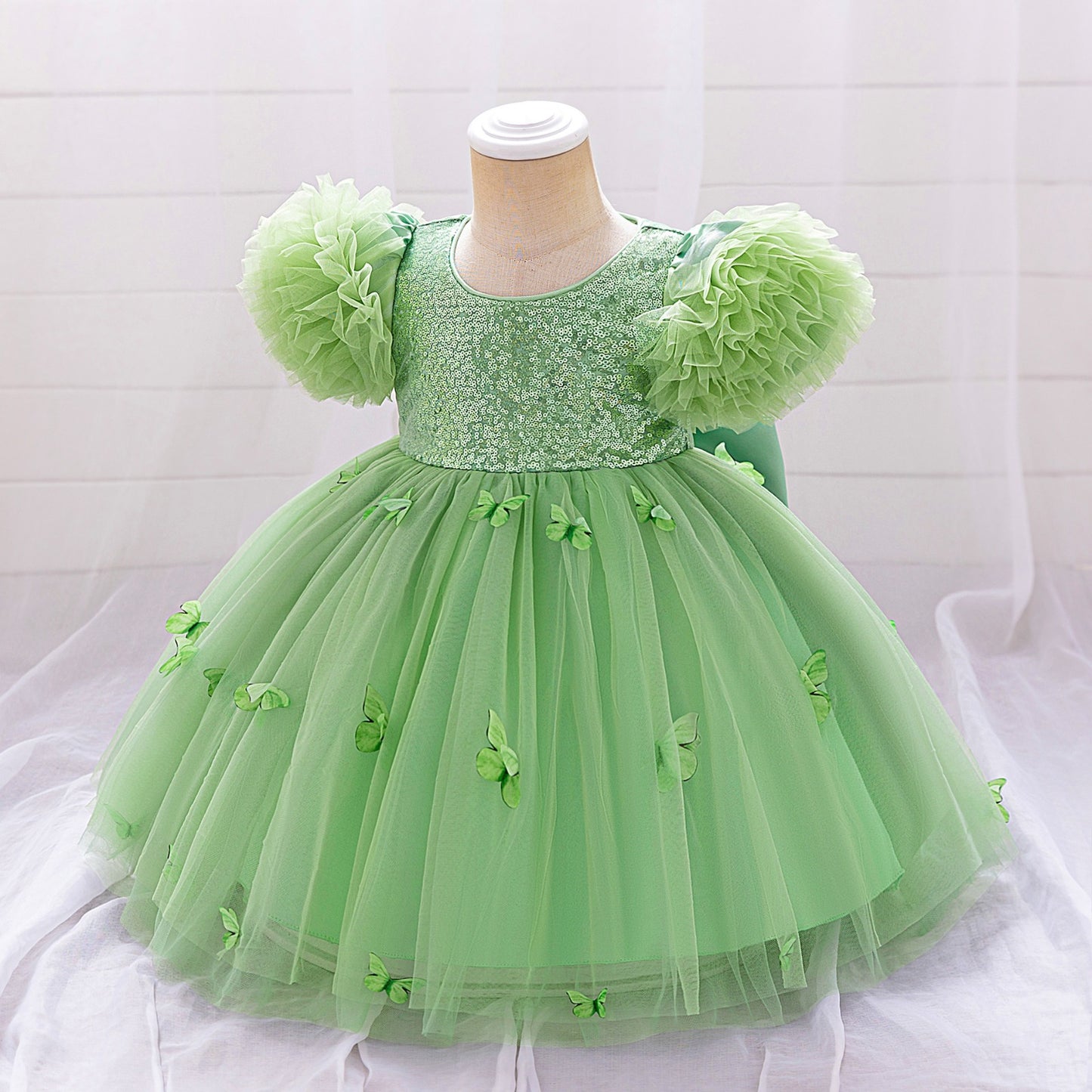 Vestido Verde mariposas manga princesa🦋💚2021