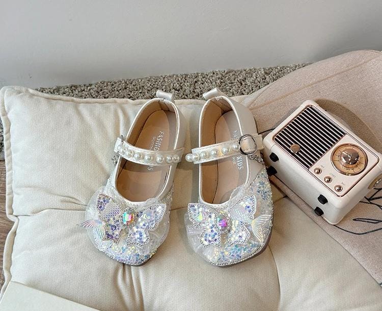 Calzado, zapatos beige con brillos y perlas, sirena✨26031B