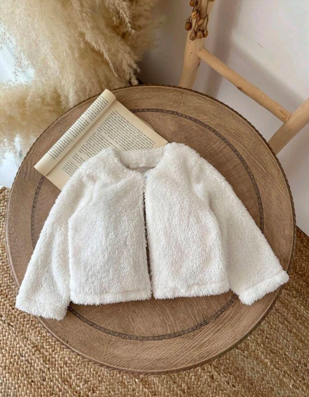 Bolerito, tapadito, abrigo blanco felpa🤍2628