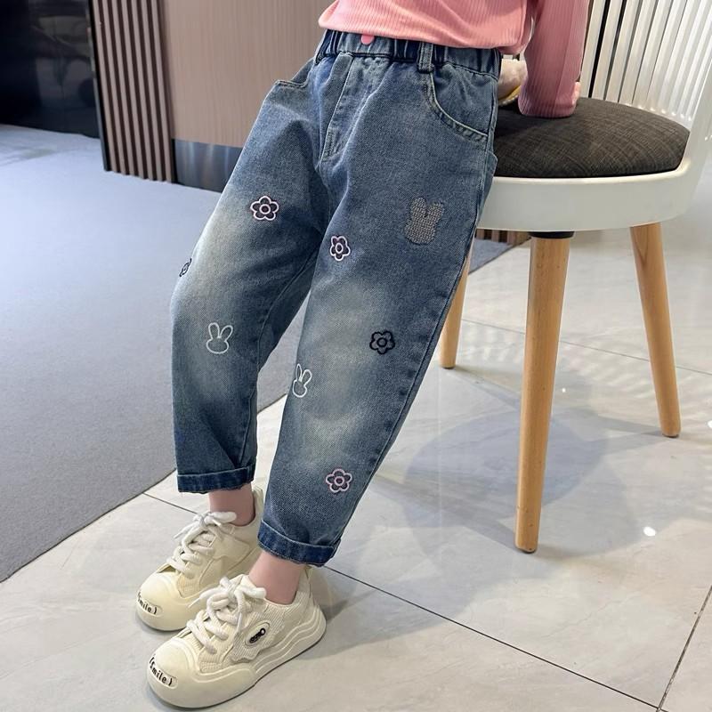 Pantalón jeans diseño conejos🐰2588