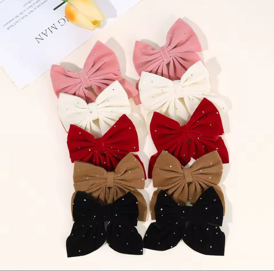 Hebillas el par, moño, con perlitas🎀 2667