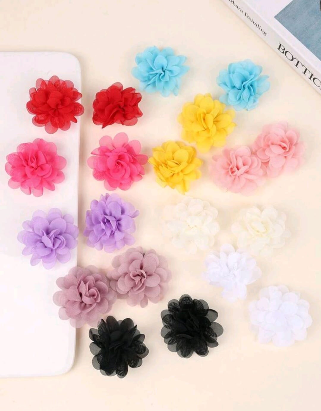 Hebillas de colores el par, hebillitas, accesorios, pompón 🌈🎀 3402