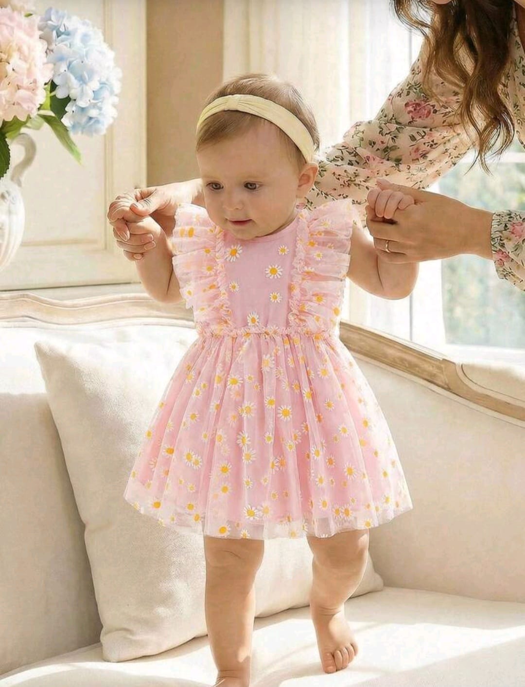 Vestido rosa con margaritas 🌼🩷 3405