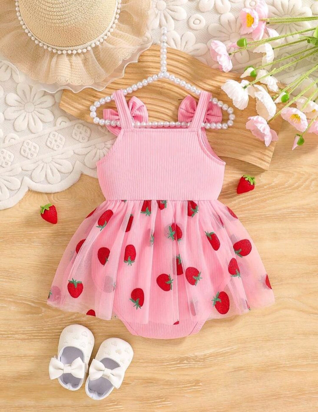 Vestibody ONE rosa con detalles de frutillas, Frutillita 🍓🩷 3409