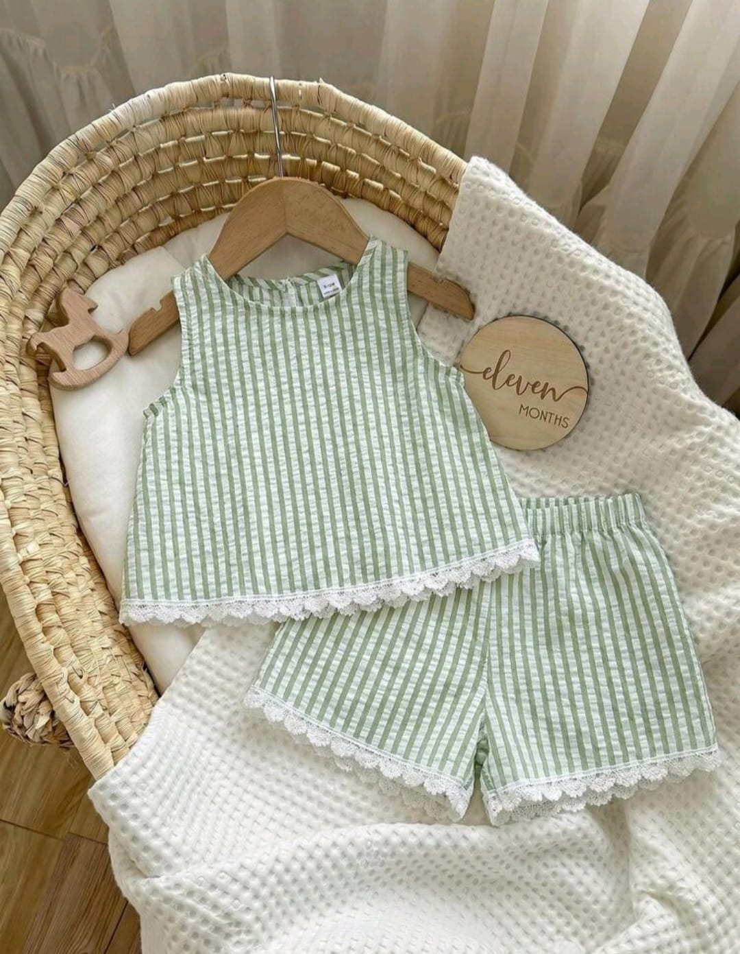Conjunto blusa más short verde a rayas 💚 3411