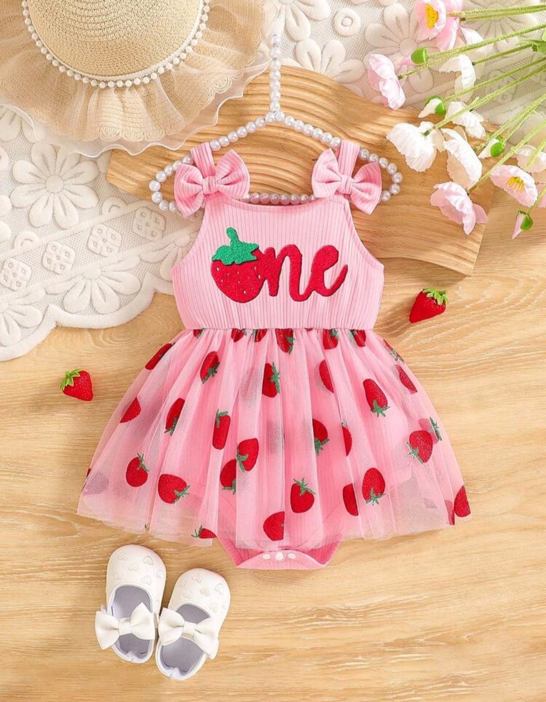 Vestibody ONE rosa con detalles de frutillas, Frutillita 🍓🩷 3409