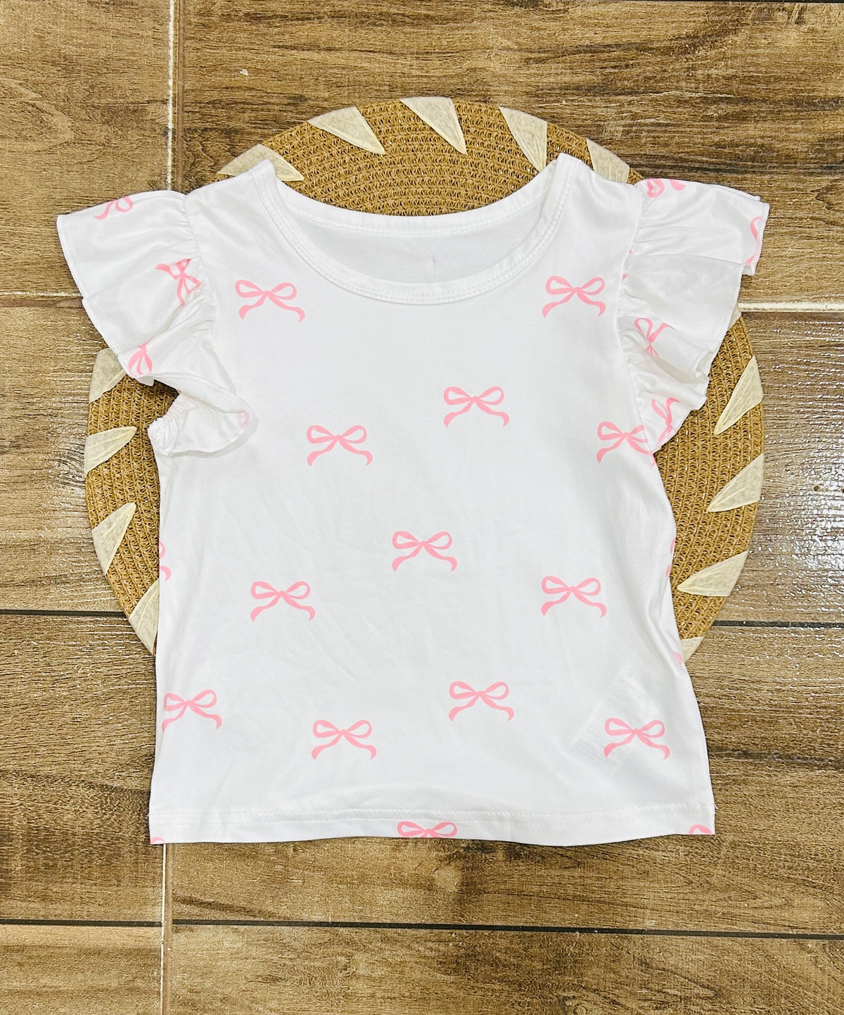 Remera, blusa, mangas cortas, moños 💗🤍3394