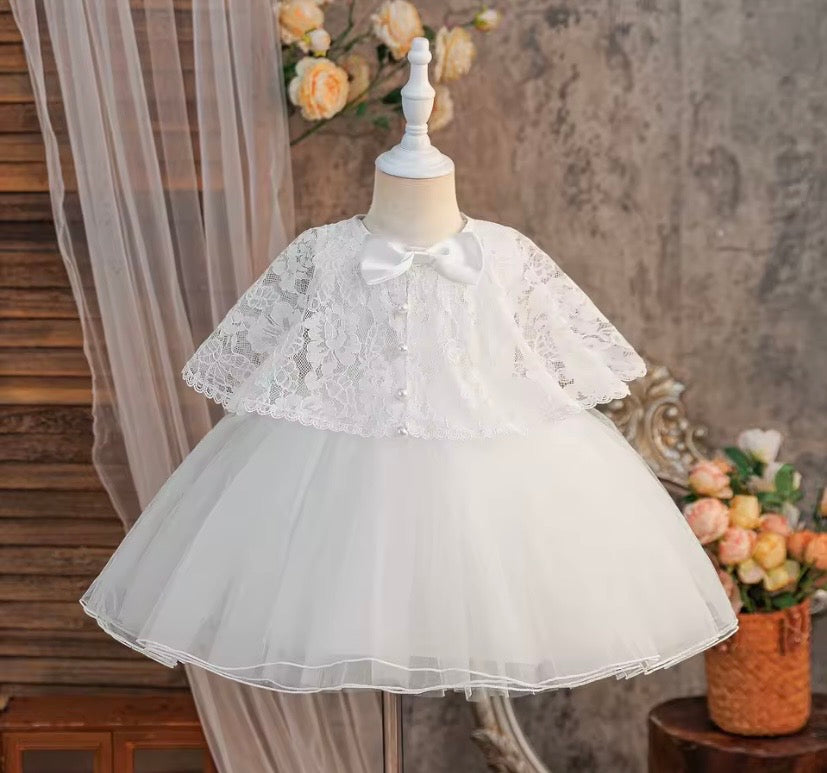 Vestido blanco de tull, con capita, bautismo, cortejo 🤍 3507