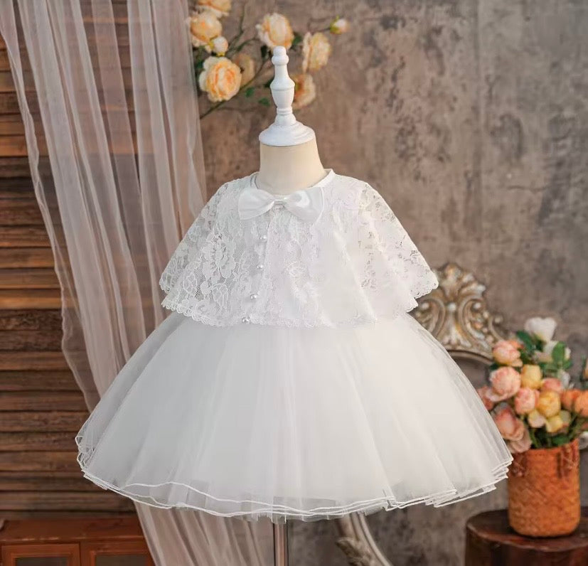 Vestido blanco de tull, con capita, bautismo, cortejo 🤍 3507