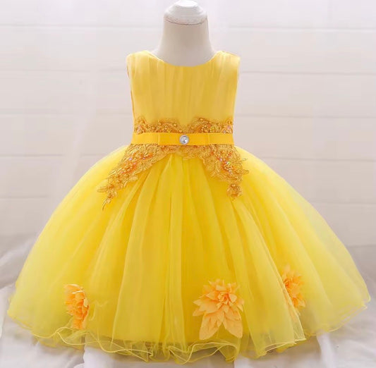 Vestido amarillo, brillos, abejita, abeja, 🐝 💛 3510