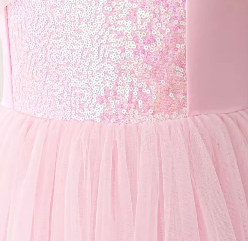Vestido rosa princesa, brillos 💖 3521