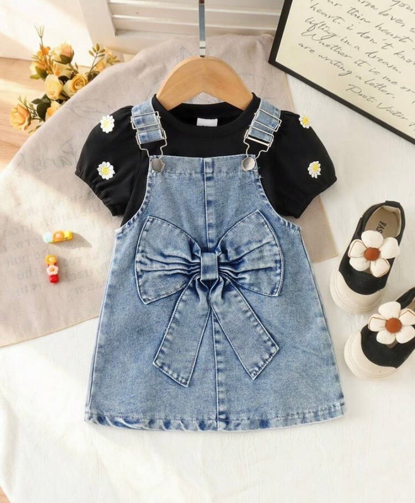 Conjunto 2 pcs remerita más jardinera de jeans, jardinerita, margaritas, manga princesa 🌼 3522