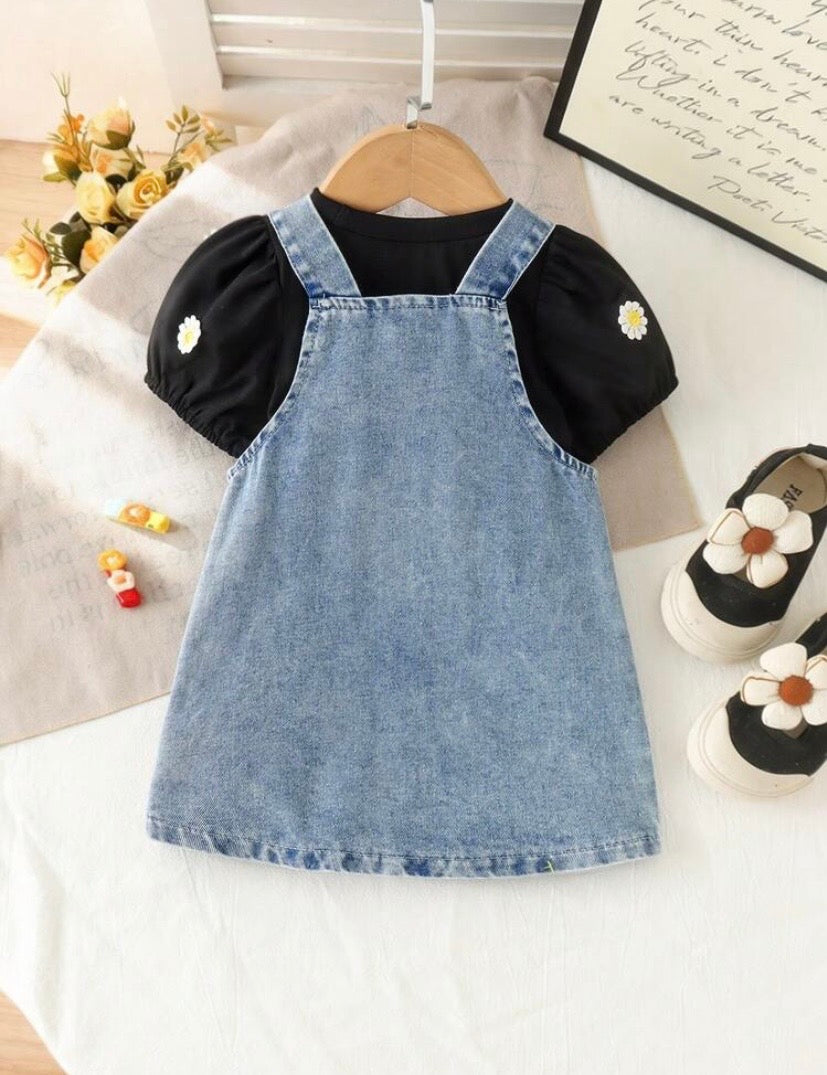 Conjunto 2 pcs remerita más jardinera de jeans, jardinerita, margaritas, manga princesa 🌼 3522
