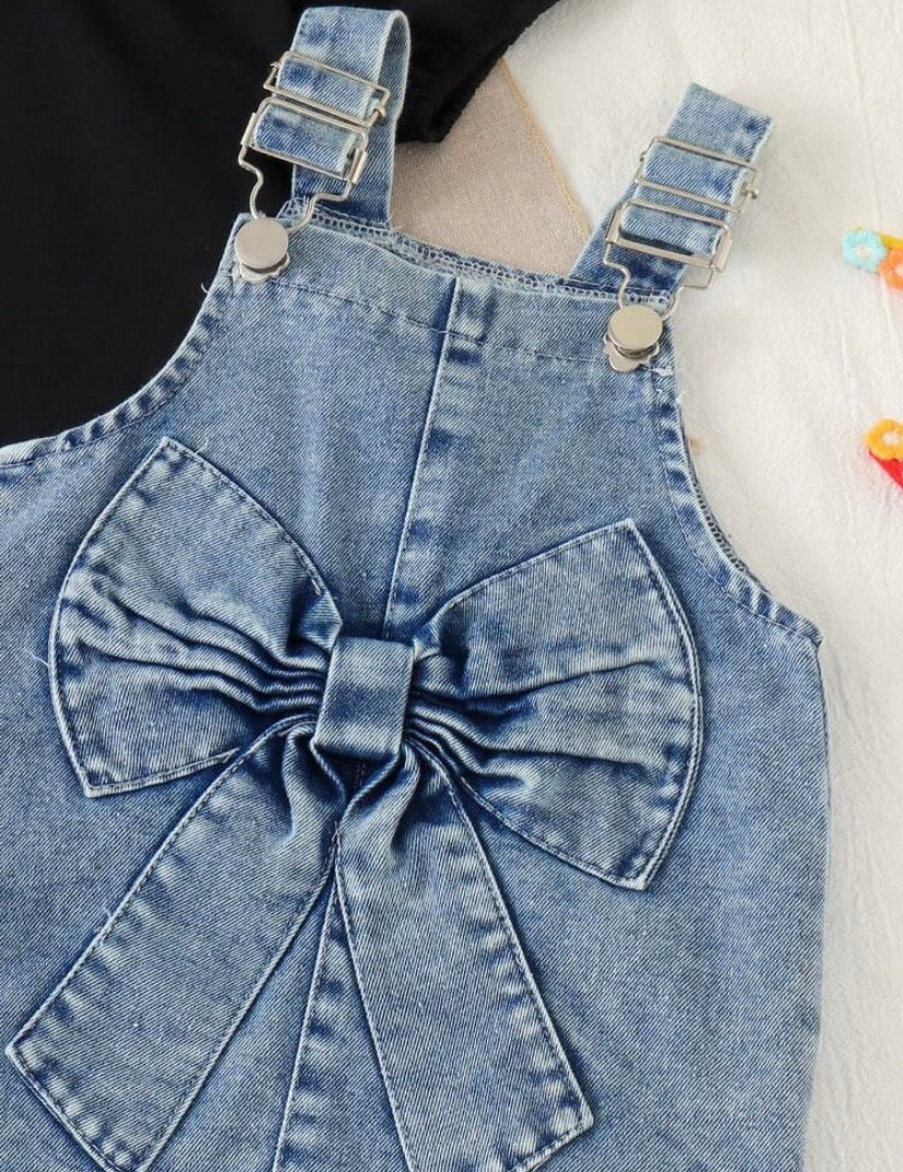 Conjunto 2 pcs remerita más jardinera de jeans, jardinerita, margaritas, manga princesa 🌼 3522