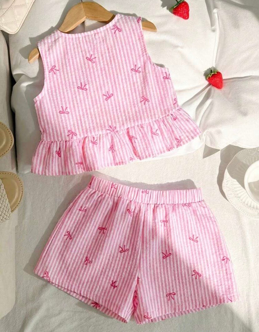 Conjunto 2 pcs blusa más short rosa, moños 🎀 3524