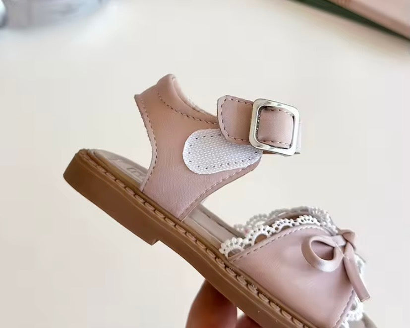 Sandalia rosa vieja, detalles de encaje 🎀✨ 004RS
