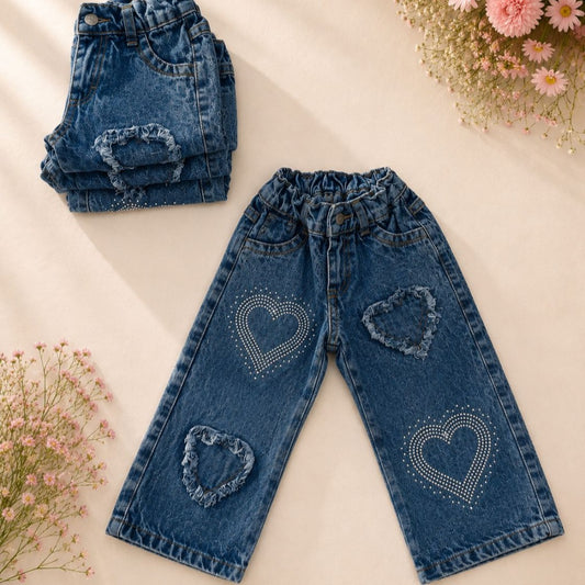 Pantalón de jeans ancho, brillos, corazones 💙✨ 3556