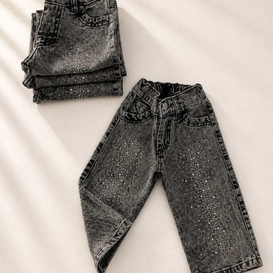 Pantalón de jeans negro con brillos 🖤✨ 3570